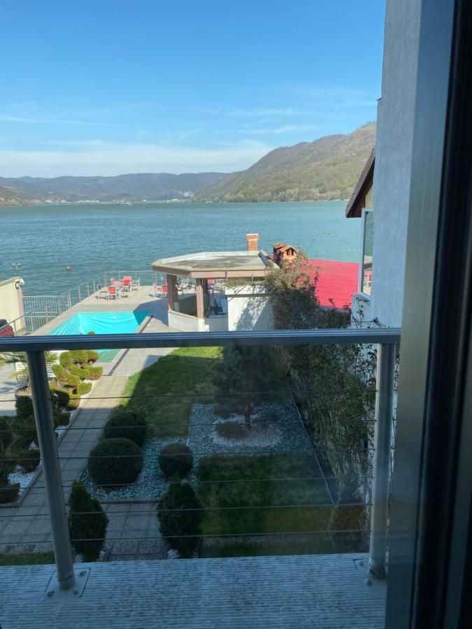 Casa Doma Orsova Hotel Buitenkant foto